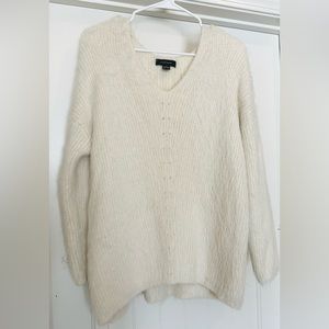 V neck sweater